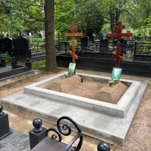Поэтому стоимость комплекса составила 650000 рублей под ключ, если бы лили мы, было бы на 50000 дешевле!!!
