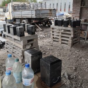 В этой партии их более 30 штук
