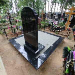 Мы подобрали максимально - черный камень.