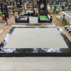 Швы потом просыпаются мелким пескобетоном