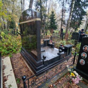 Еще одно фото, я ниже нашей конструкции