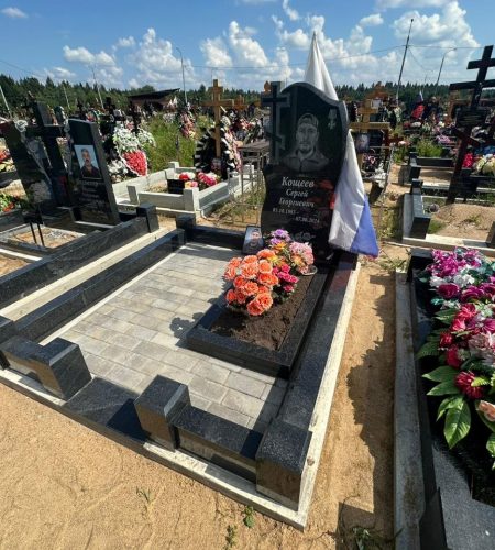 Памятник участнику СВО из Зеленограда